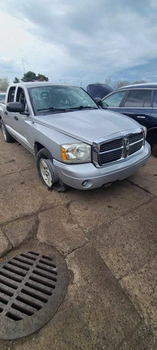 01-11 DODGE DAKOTA FRONT 4X4 Carrier/differential Assembly 3.92 RATIO 4.7L OEM